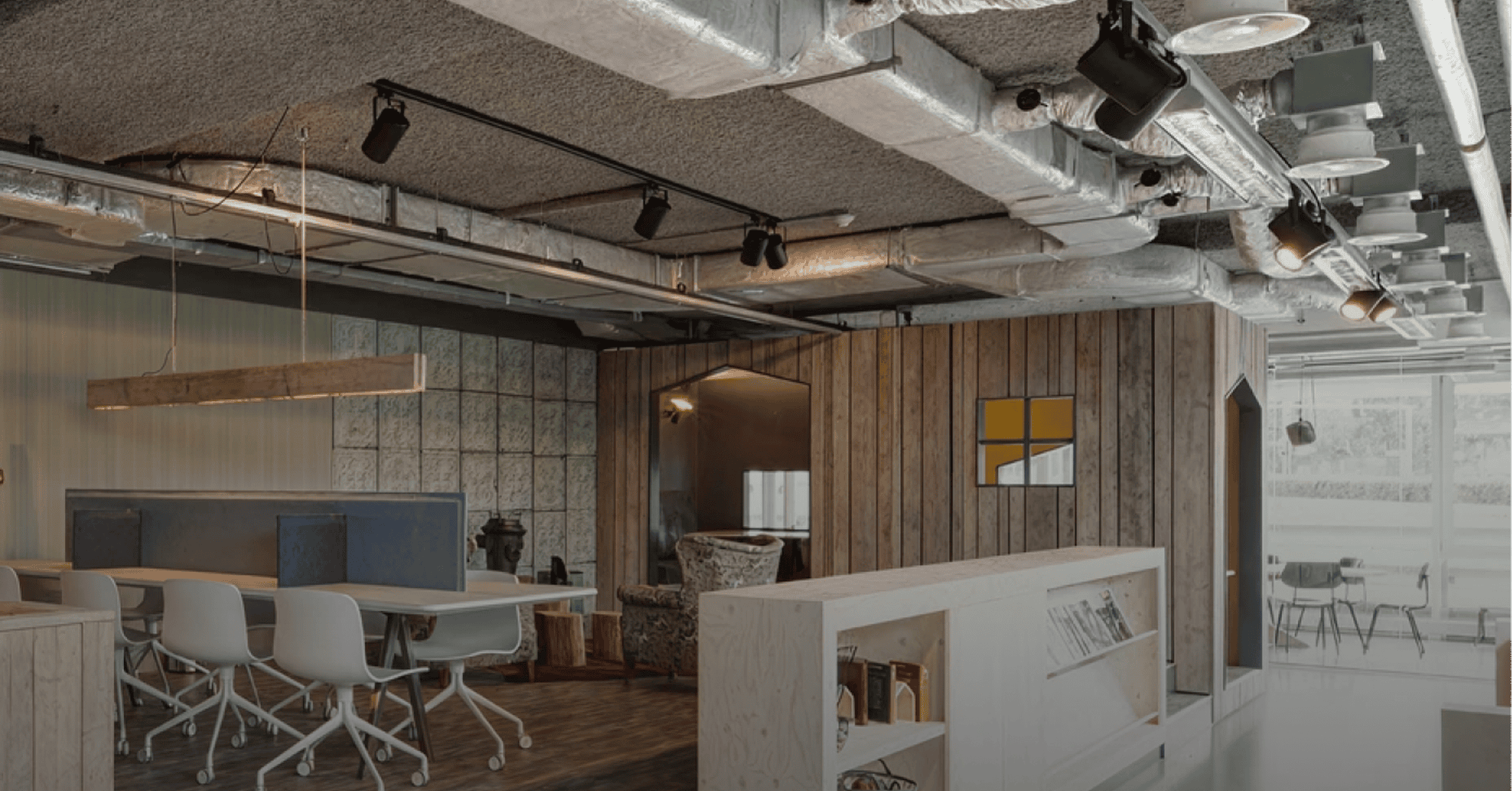 Acoustic Spray Container 59 compressed